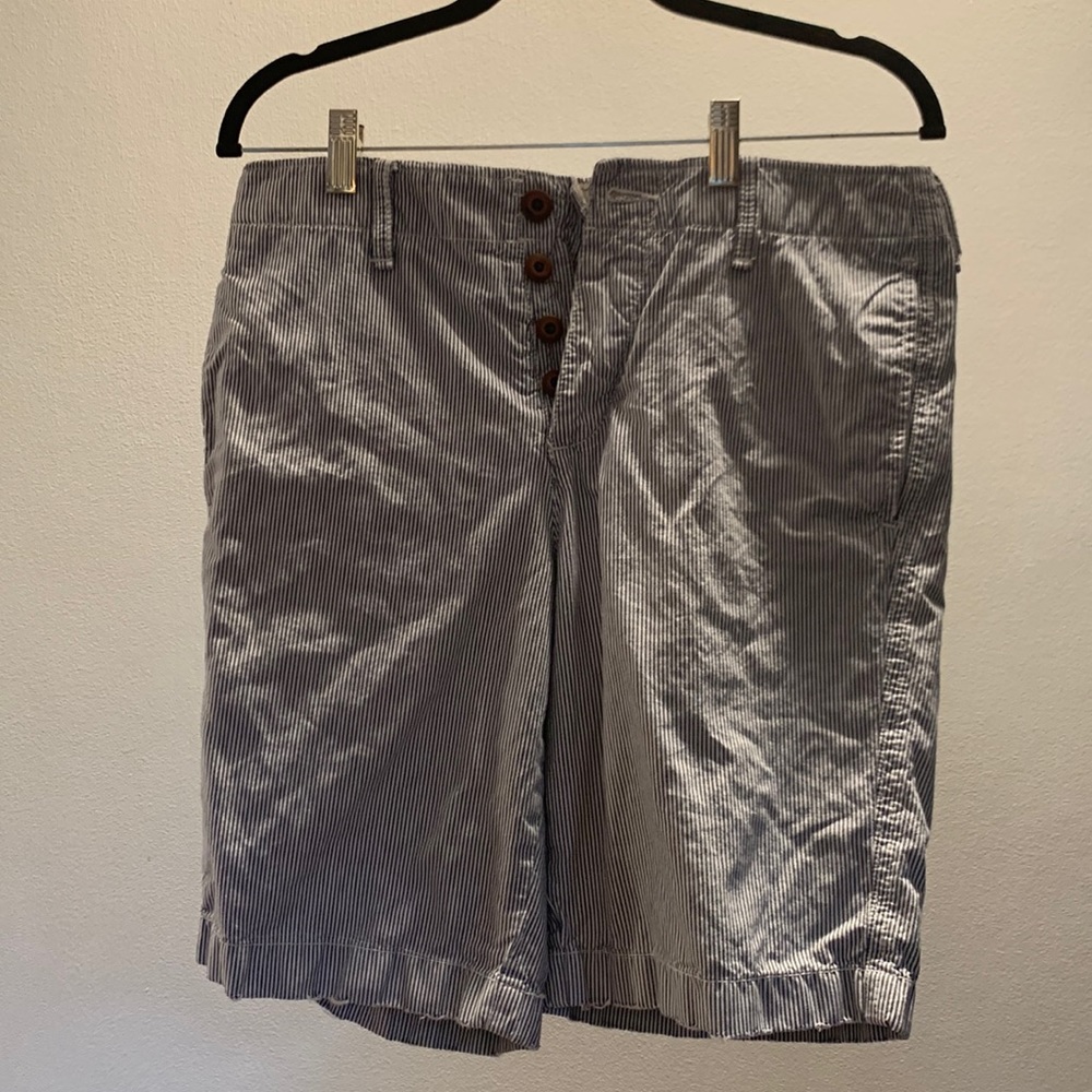 Hollister, 31, mens blue and white striped shorts with distressed bottom